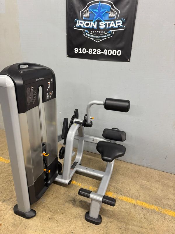 Precor Discovery Back Extension