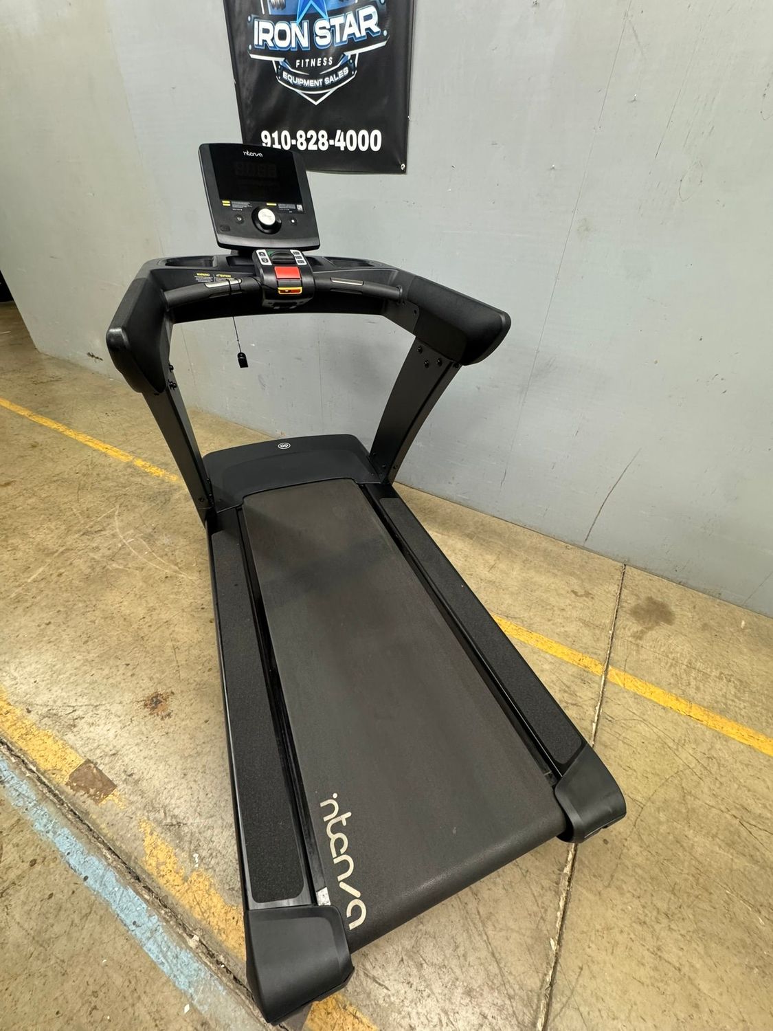 Intenza 450i2s Treadmill
