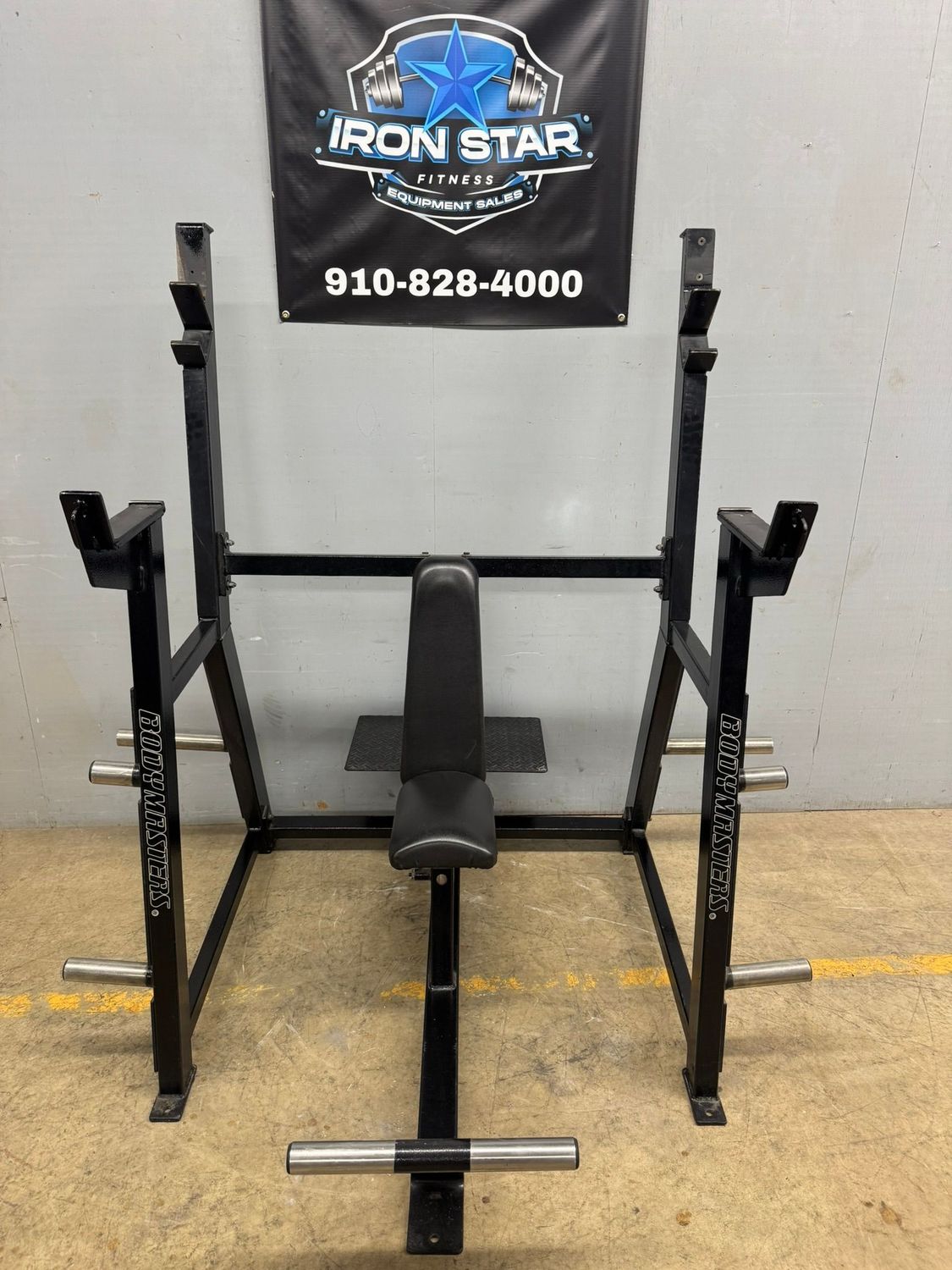 Bodymasters Military Press