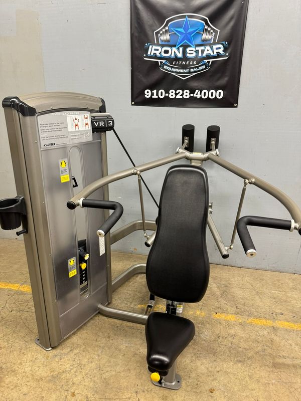 Cybex VR3 Shoulder Press
