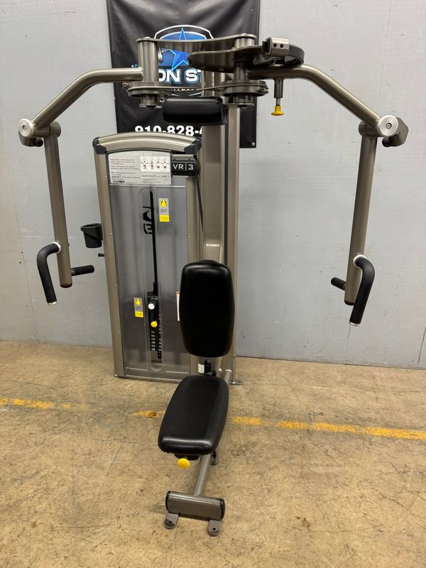 Cybex VR3 Pec Deck Rear Delt
