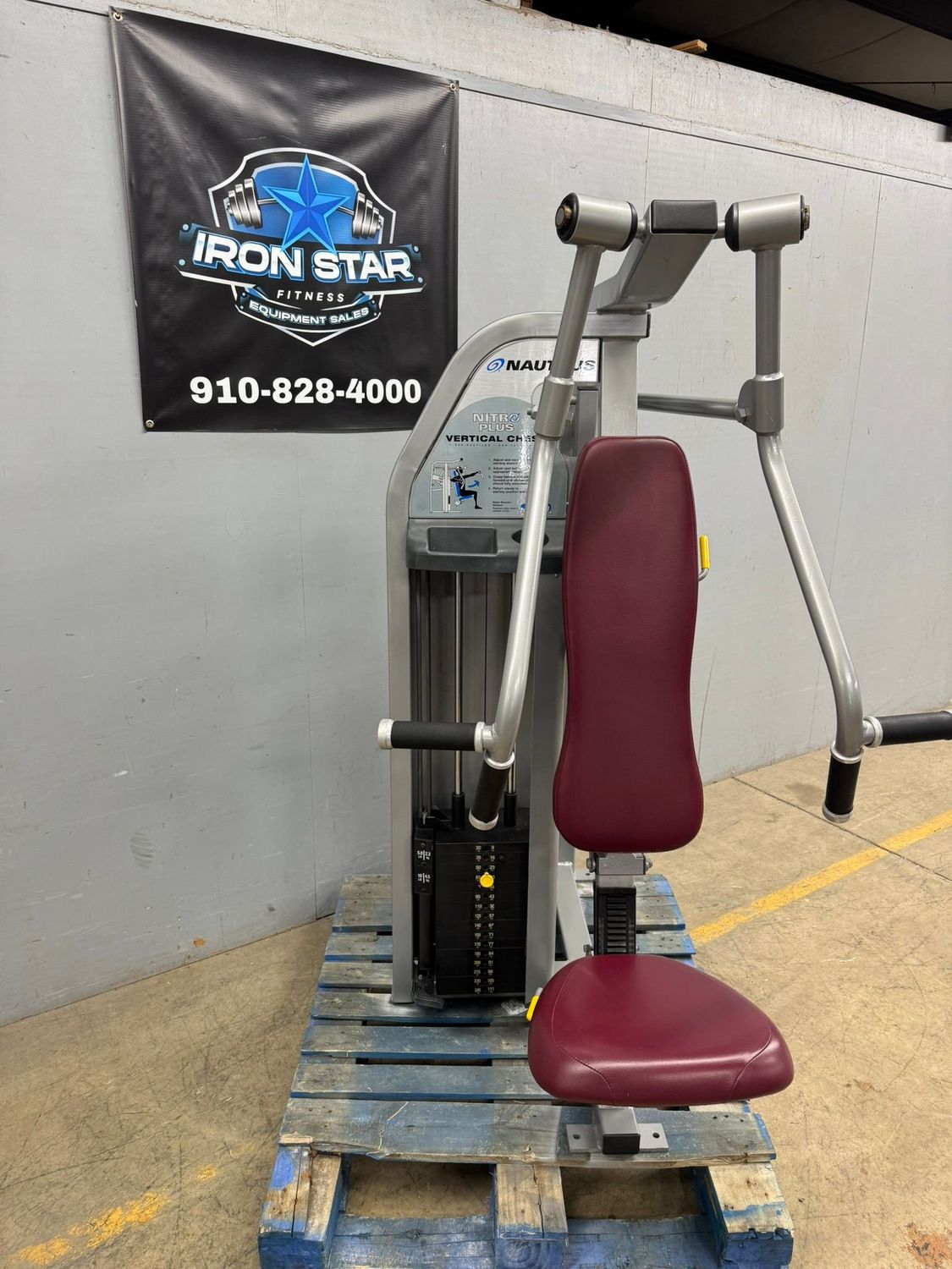 Nautilus Nitro Plus Vertical Chest