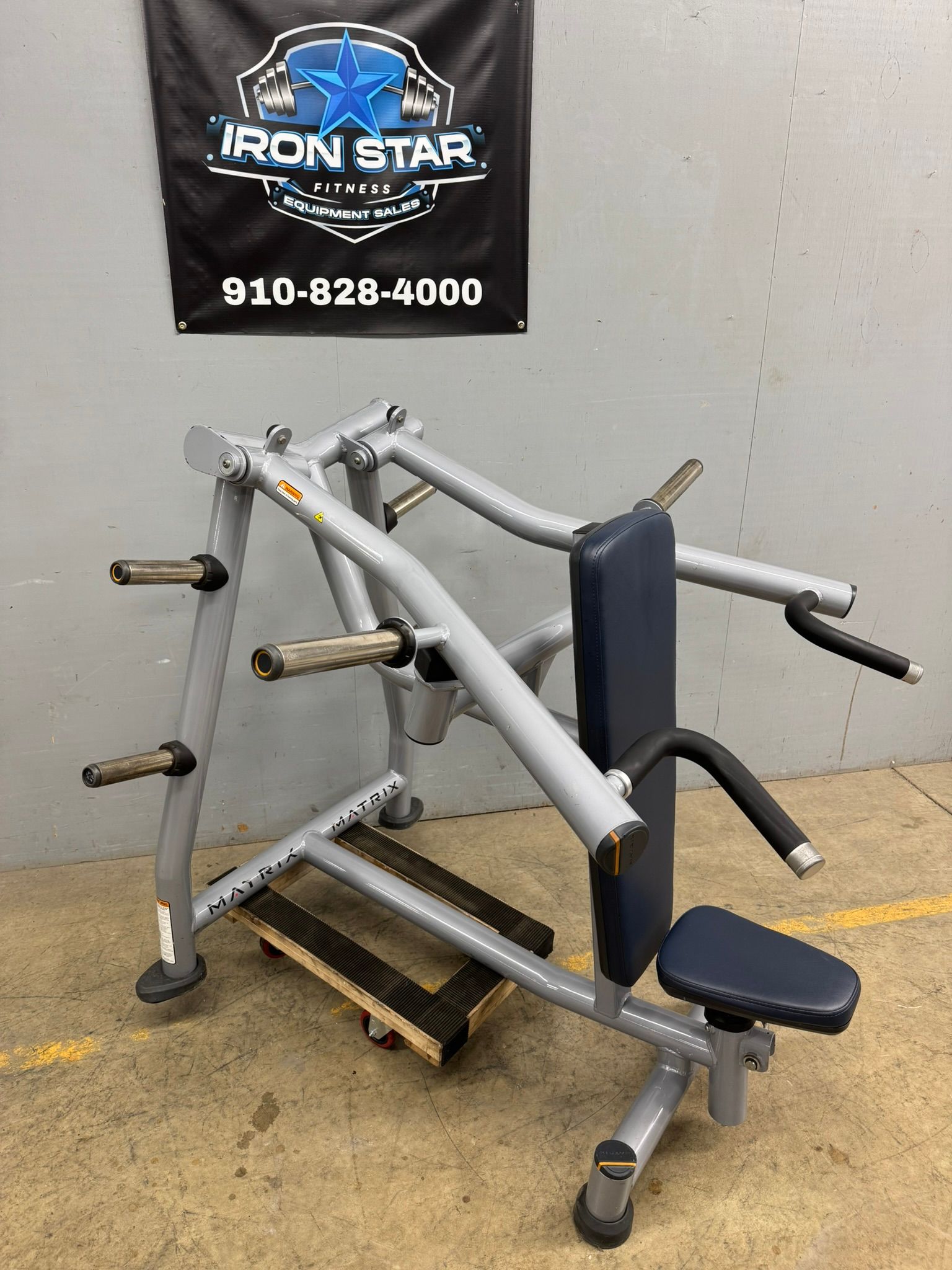 Matrix Plate Loaded Shoulder Press