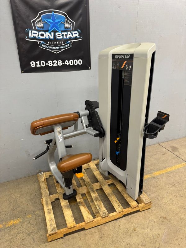 Precor Bicep Curl