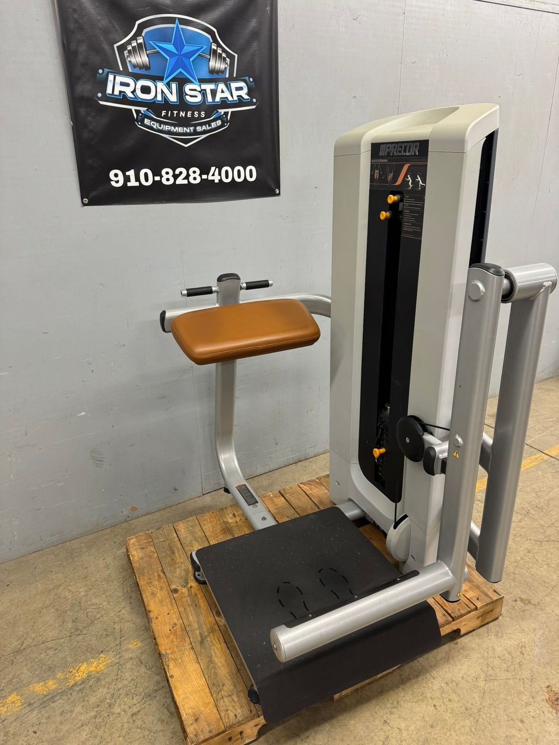 Precor Glute Extension