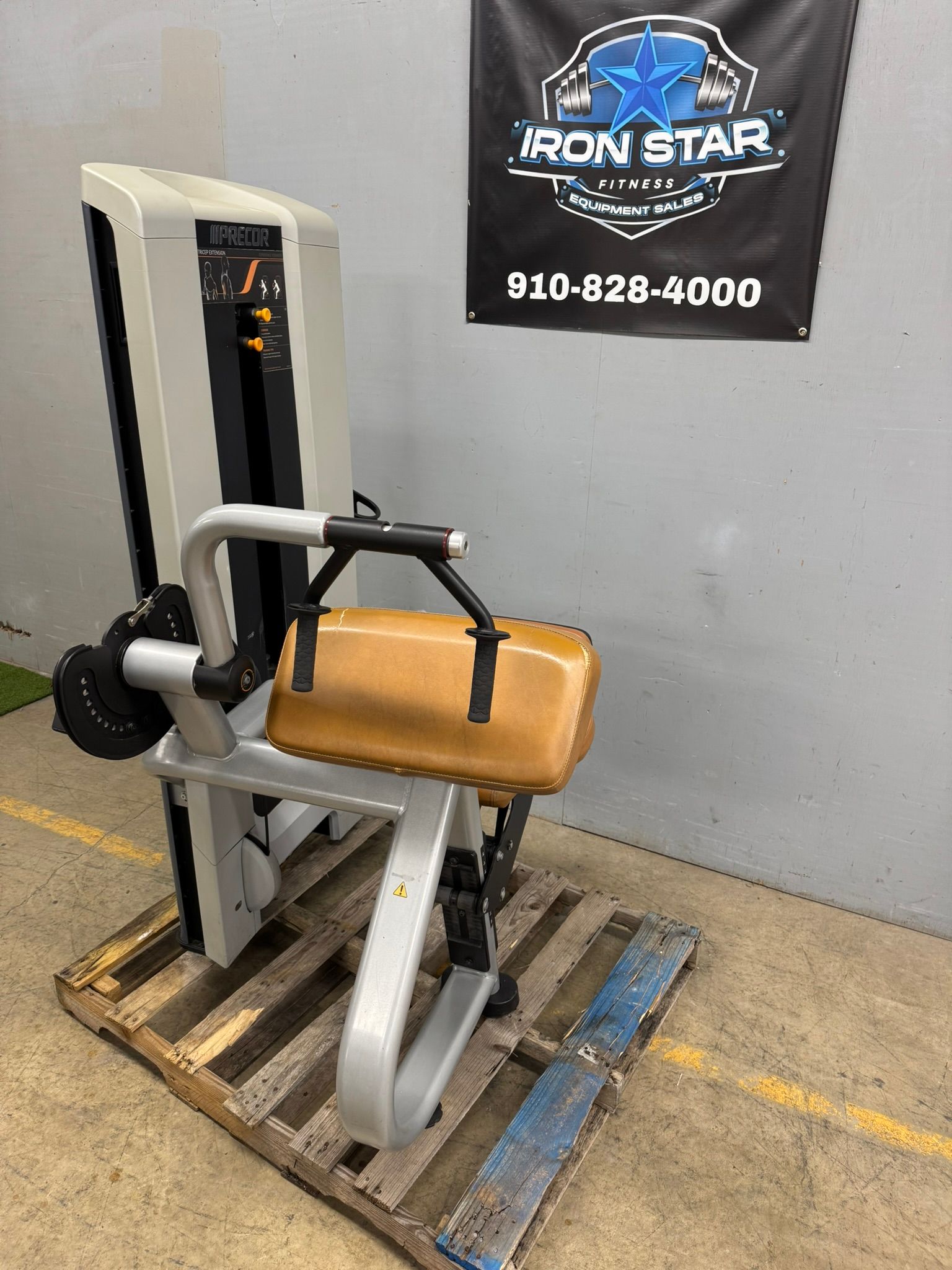 Precor Tricep Extension