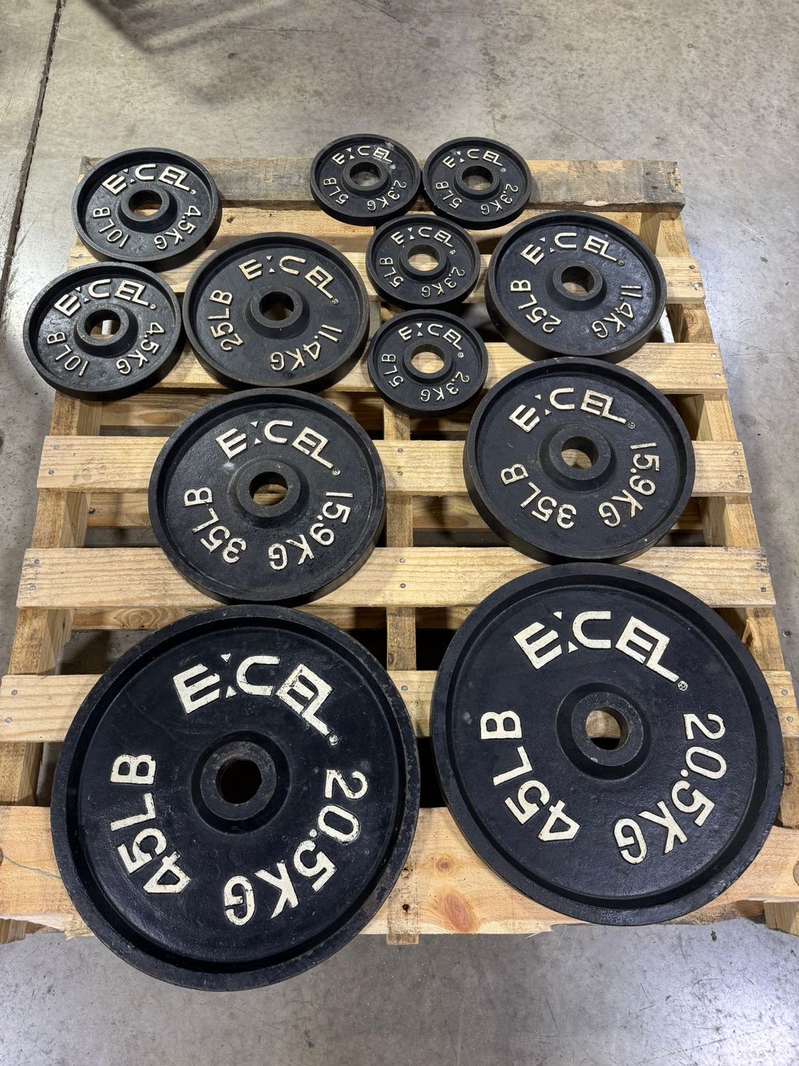 Vintage Excel Weight Plate Set