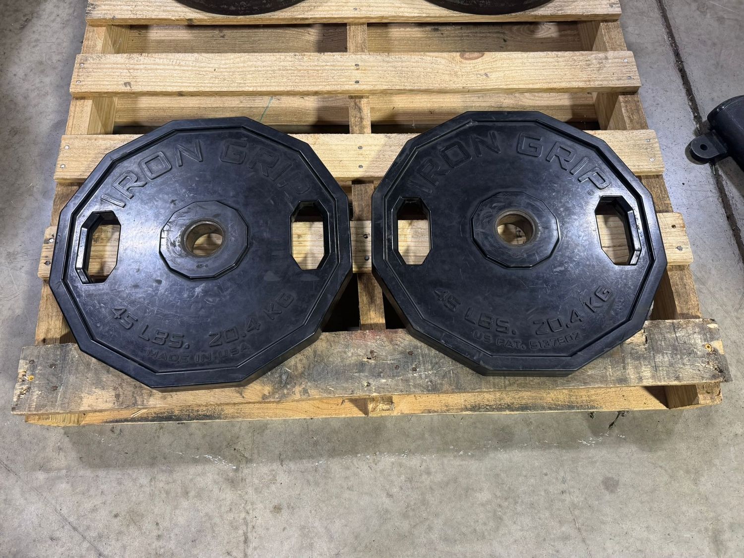Iron Grip Urethane 45lb Grip Plates