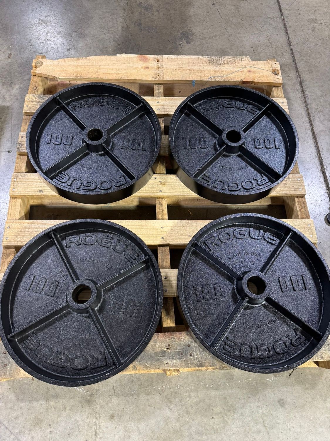 Rogue Deep Dish 100lb Weight Plates