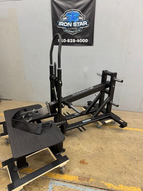 New Nautilus Belt Squat