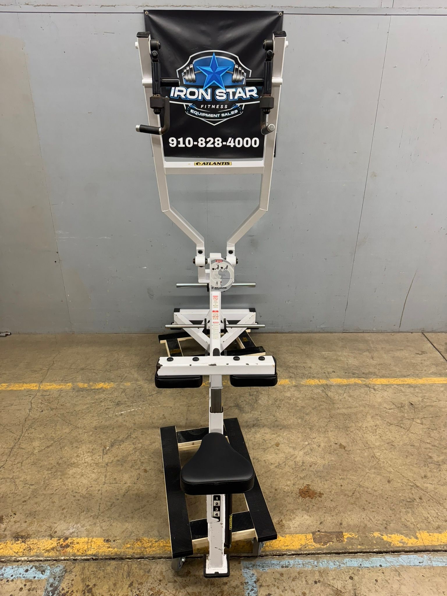 Atlantis Precision Series Lat Pulldown