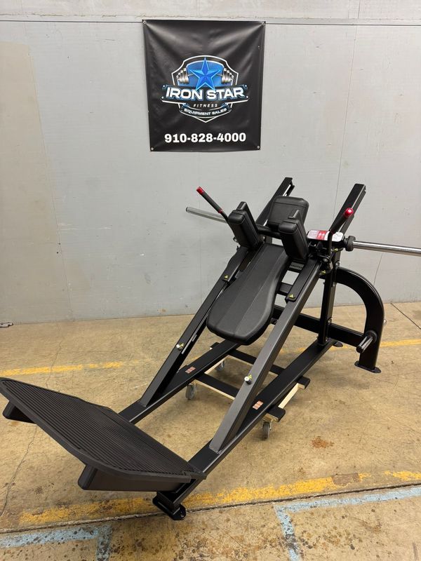 New Nautilus Hack Squat