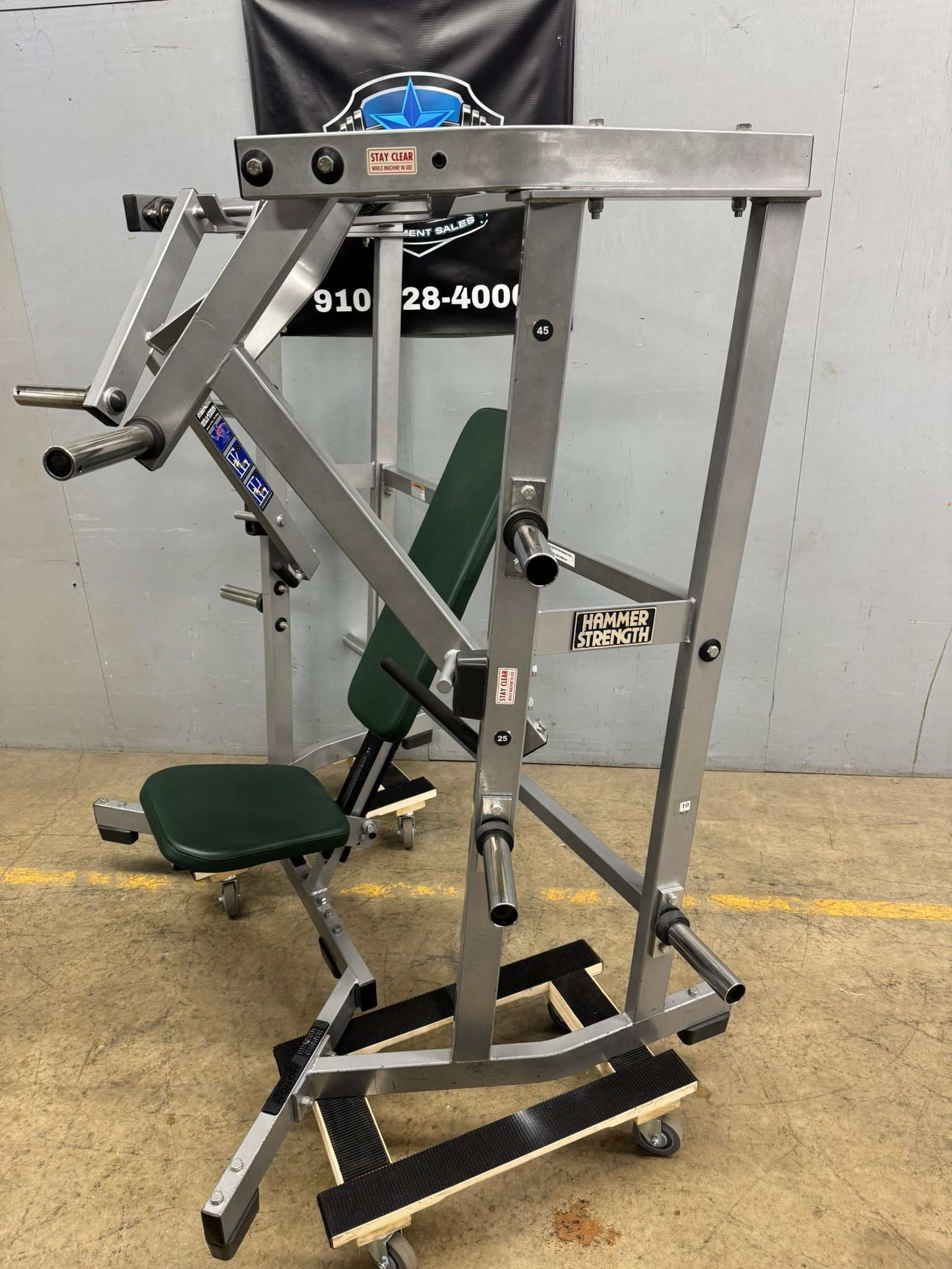 Hammer Strength Wide Chest