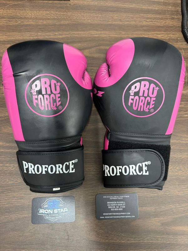 Pro Force Boxing Gloves 12oz Reg