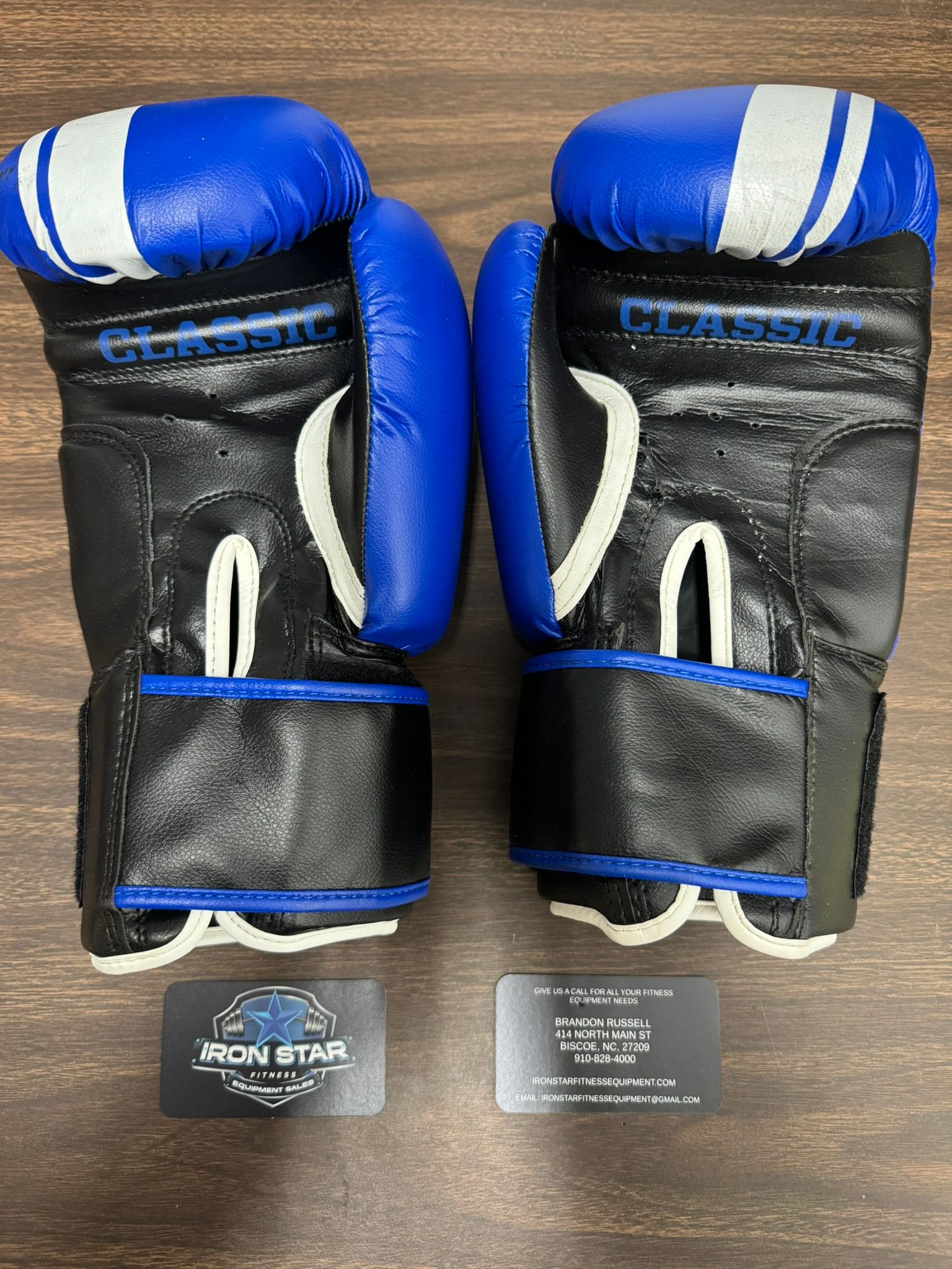 Title Boxing Gloves 14oz L