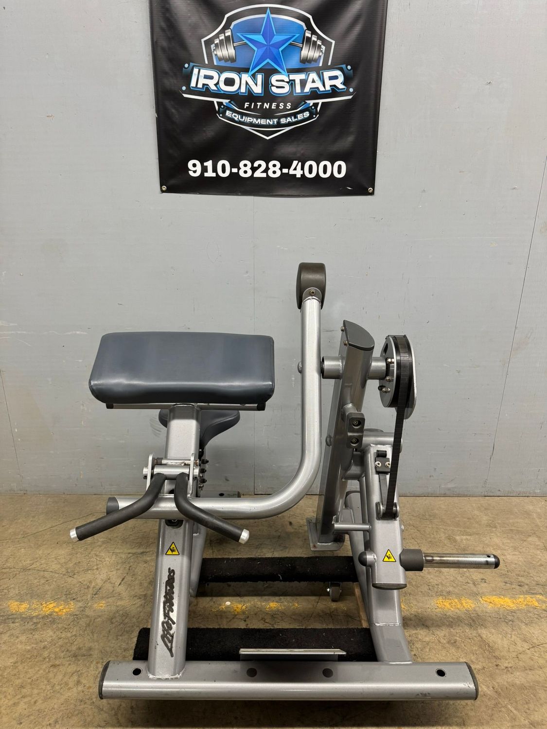 Life Fitness Signature Bicep Curl