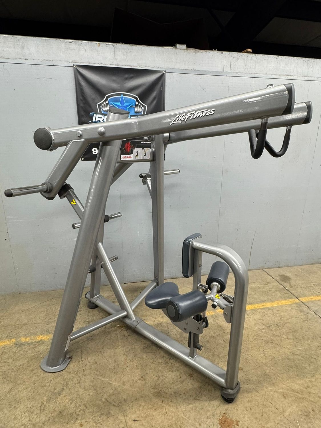 Life Fitness Signature High Row