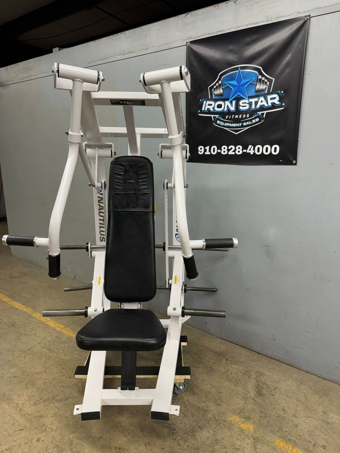 Nautilus Xpolad Vertical Chest