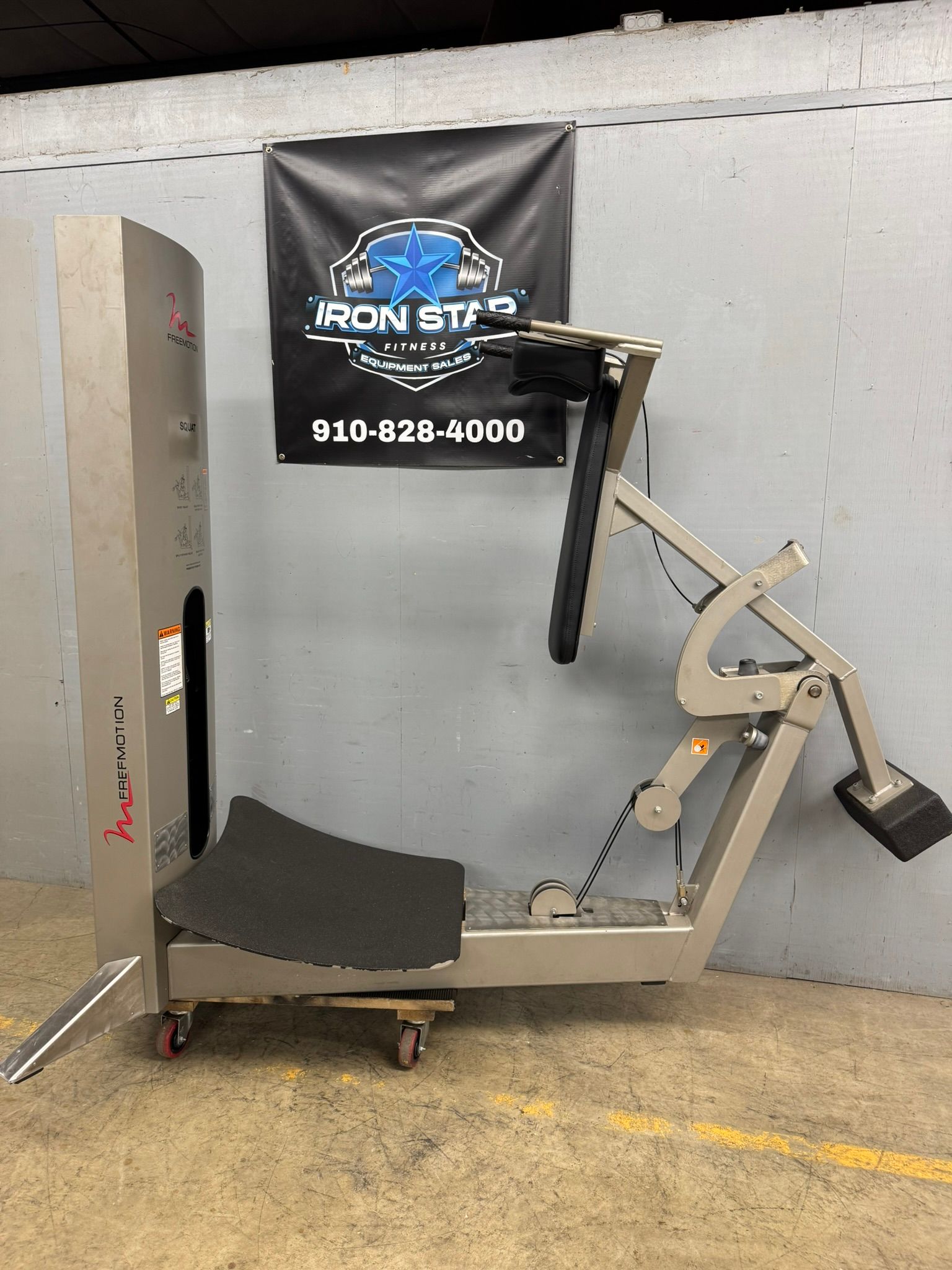 Freemotion Squat