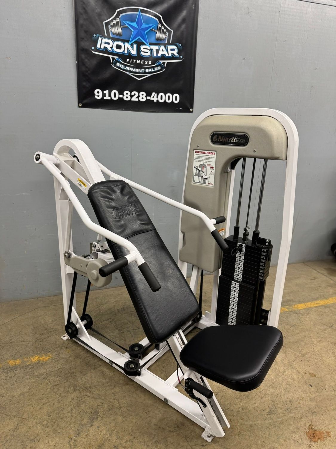 Nautilus 2ST Incline Chest Press