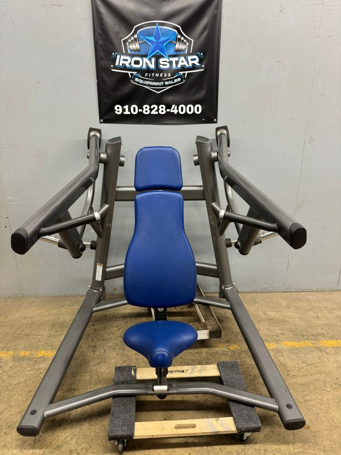 Life Fitness Signature Shoulder Press