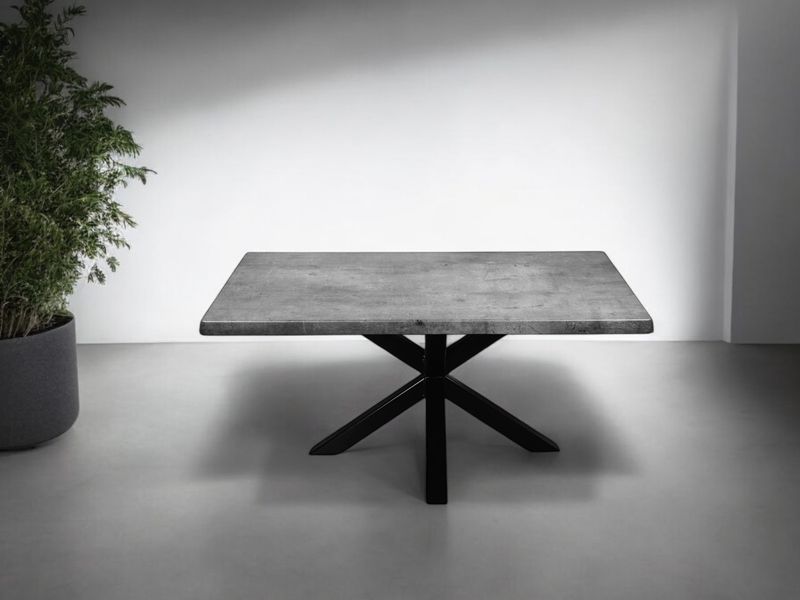 Betongbord x Metallben X-Form Matbord