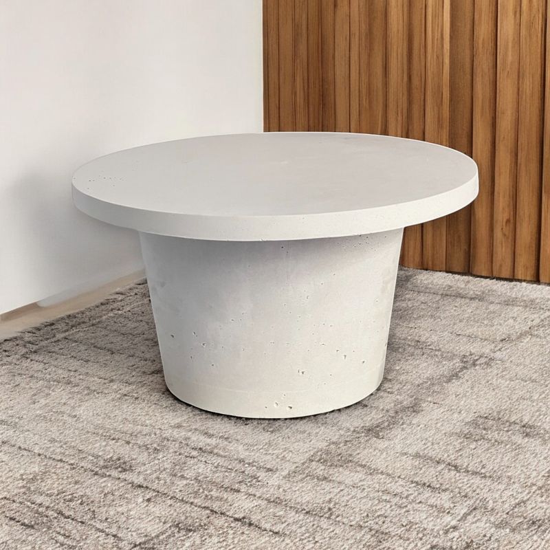 Betongbord Rund x Oval Betongpelare
