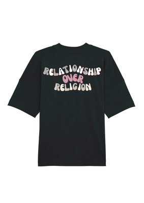Relationship over religion premium t-shirt