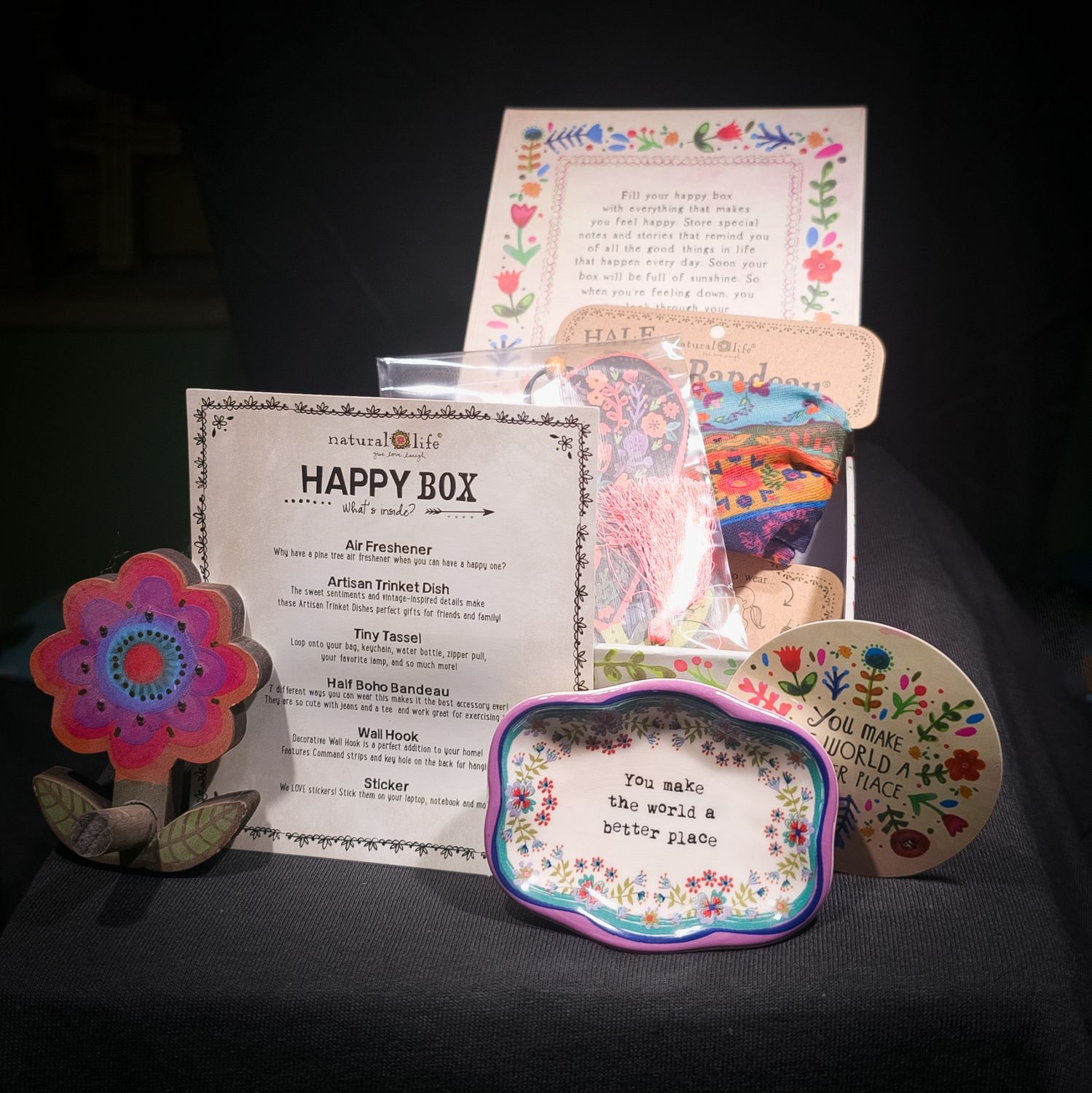 HAPPY BOX YOU MAKE THE WORLD BETTER PLACE #HAPPYBOX023
