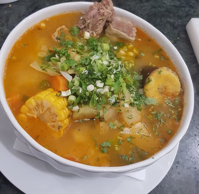 Sopa de Res