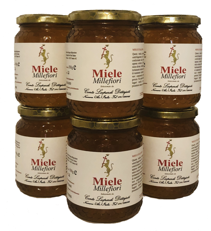 MIELE Millefiori Conte Leopardi
- Confezione da 6 Barattolo da 500 GR
(in totale 3 KG) MIELE Millefiori Conte Leopardi
- Confezione da 6 Barattolo da 500 GR
(in totale 3 KG)
