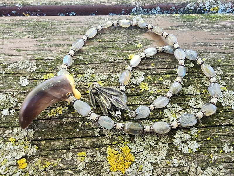 Black Bear Claw & Labradorite Necklace