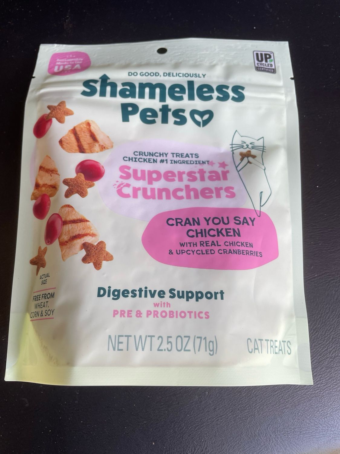 Cat treats Superstar Cruncher