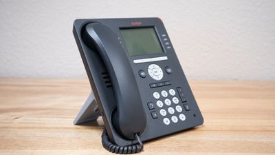 Avaya Deskphone 9608G