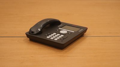 Avaya Deskphone 9608G (INCOMPLETE - NO STAND, NO CORD)