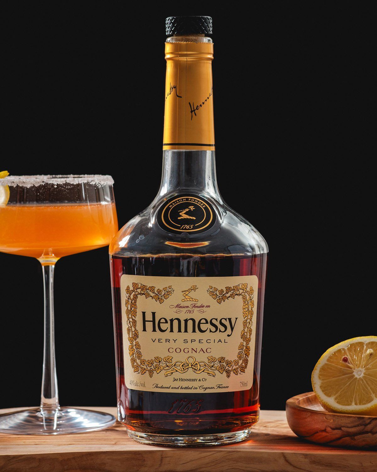 Hennessy Very Special Cognac 70cl - Premium French Cognac - 30-Minute London Delivery