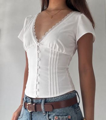 MILK LACE BLOUSE