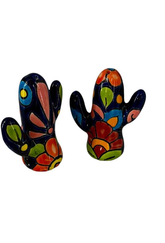 MEXICAN TALAVERA CERAMIC CACTUS SALT & PEPPER SHAKERS