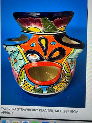 TALAVERA Strawberry Planter