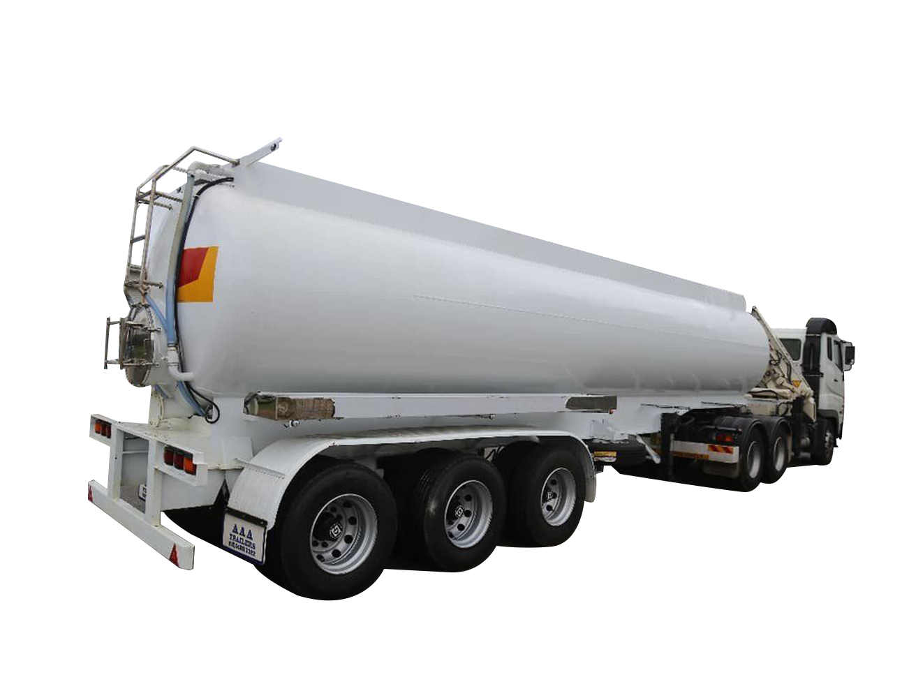 AAA Trailers 28,000L Potable Water Tanker, front quarter view showing full tank and tri-axle configuration