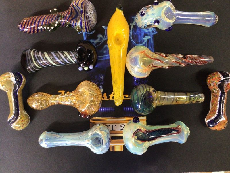 6in Decorative Hand Pipe