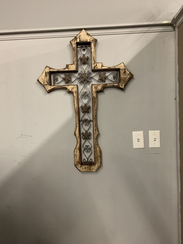 Medium Cross