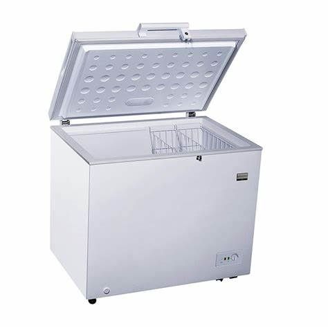 9 CU FT Chest Freezer