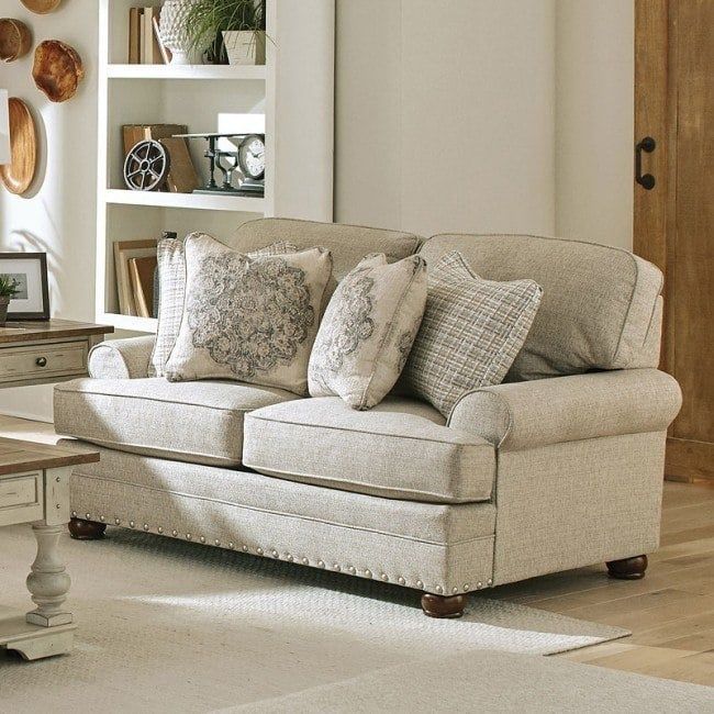 Farmington Loveseat