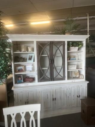 Fish Hutch Top&amp;Base