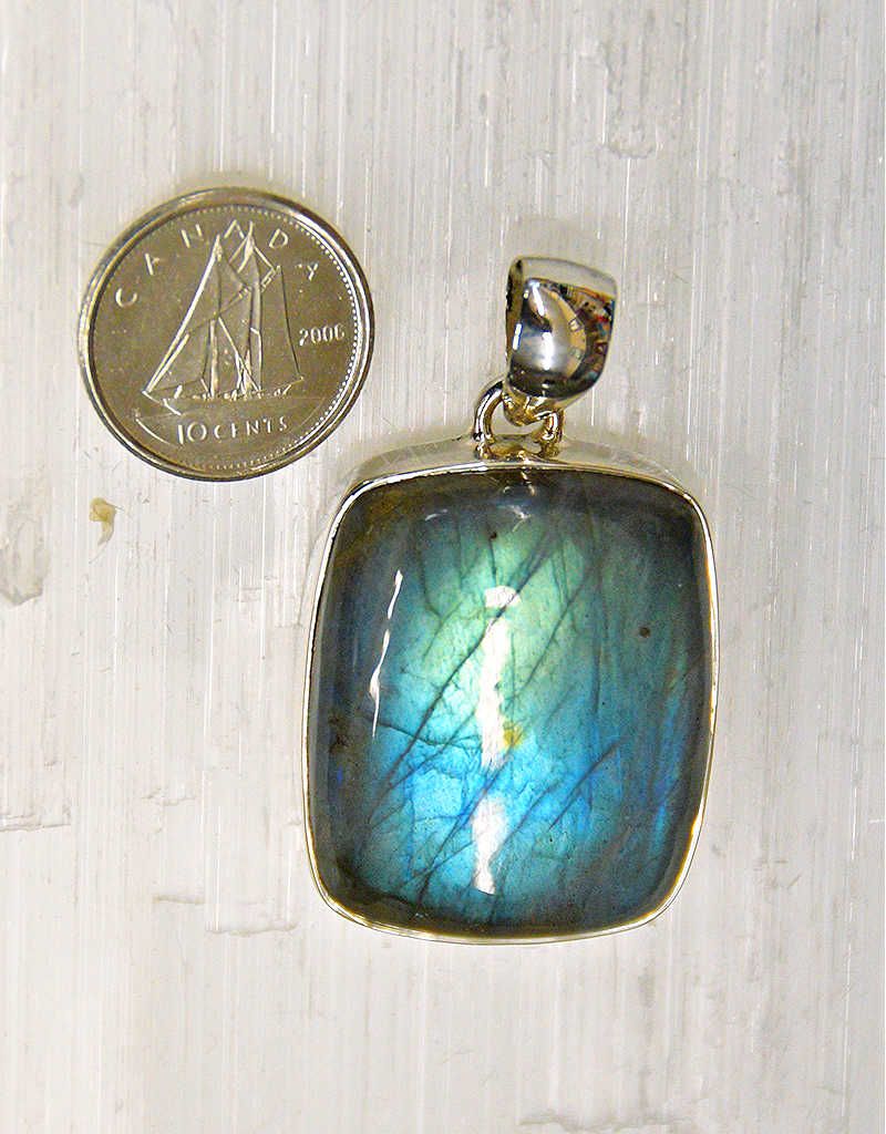 Labradorite Pendant P Sterling Silver