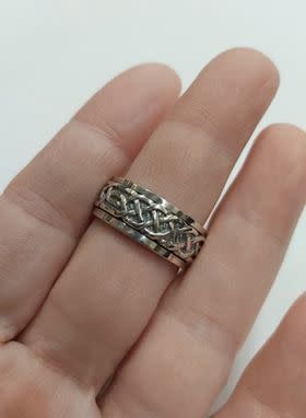 Celtic Spinner / Fidget Ring - Size 7 Sterling Silver
