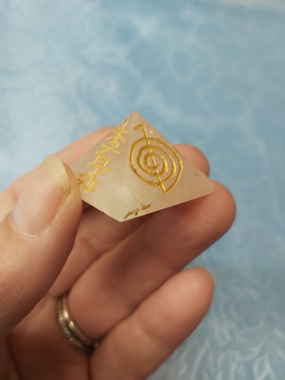 Rose Quartz Pyramid with Reiki - 25MM