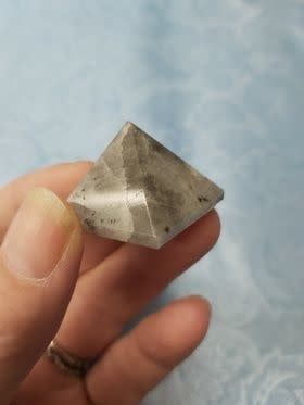 Labradorite Pyramid - 25MM