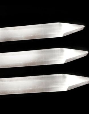 Selenite Pointed  Charger Plate 8&quot;